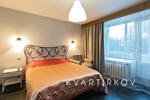 Daily Ukrainian Boulevard 6, Moscow - apartment by the day