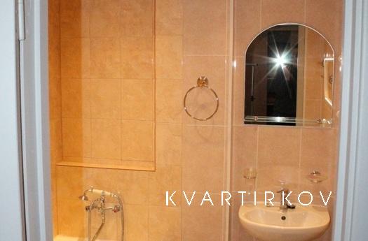 1 bedroom apartment in Yekaterinburg, Єкатеринбург - квартира подобово