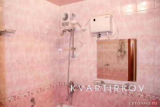 1 bedroom st. Lenin 49, Khabarovsk - apartment by the day