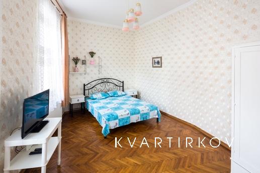 In the old part of town, Lviv - apartment by the day