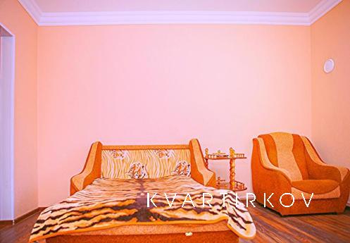 Самий центр, Саранськ - квартира подобово