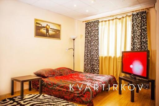 - Здаю подобово, відмінну першу квартиру - бізнес / клас євр