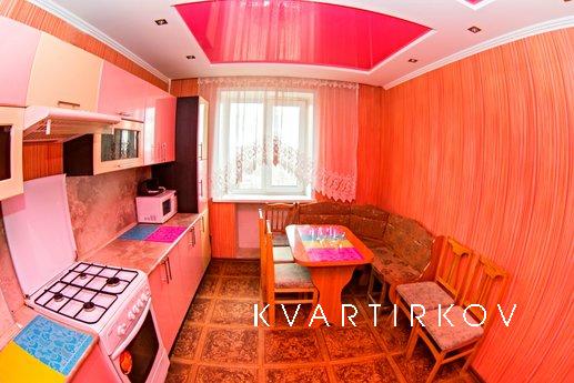 4 bedroom apartment, Saransk - apartment by the day