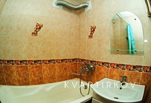 4 bedroom apartment, Saransk - apartment by the day