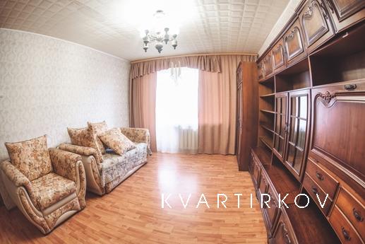 Октябрьская Революция 28, Смоленск - квартира посуточно