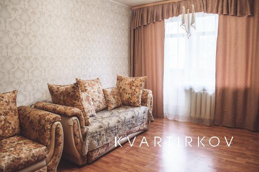 Октябрьская Революция 28, Смоленск - квартира посуточно