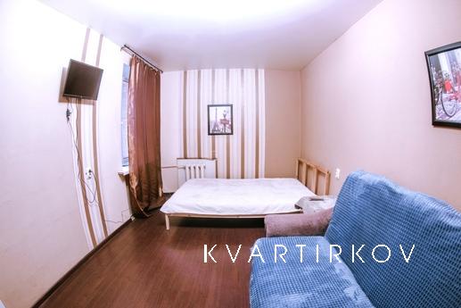 Предлагается в краткосрочный найм двухкомнатная квартира в С