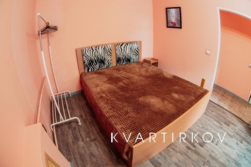 В Центре Смоленска 1-комнатная квартира, Смоленск - квартира посуточно