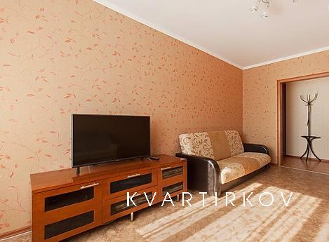 Уютная однокомнатная квартира посуточно у аквапарка 