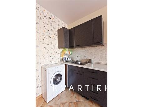 Трикімнатна квартира подобово, Тюмень - квартира подобово