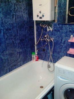 2-комнатная  в Дзержинском районе, Волгоград - квартира посуточно