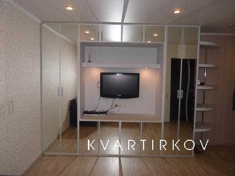 Комфортная, небольшая квартира, Саранск - квартира посуточно