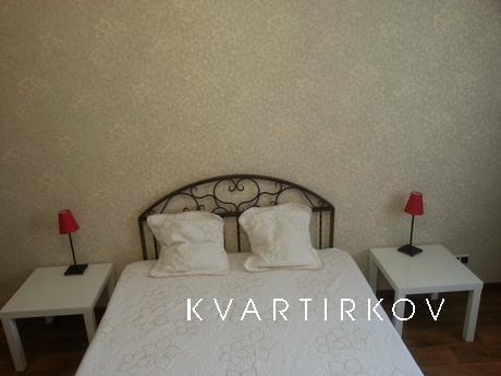 Квартира в престижном районе, ФМР, Краснодар - квартира посуточно