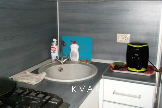 КВАРТИРА-СТУДИЯ В ЦЕНТРЕ!!!!!, Саранск - квартира посуточно