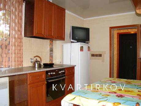 Edelweiss - Holidays at the seaside, Berdiansk - apartment by the day