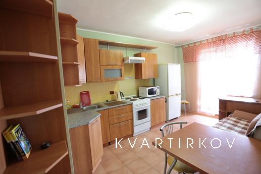 Тюмень, улица Киевская, 74, 1-комнатная, Тюмень - квартира посуточно