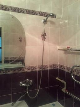 Rent 1 - room apartment in the center, Berdiansk - apartment by the day