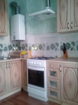 Rent 1 - room apartment in the center, Berdiansk - apartment by the day