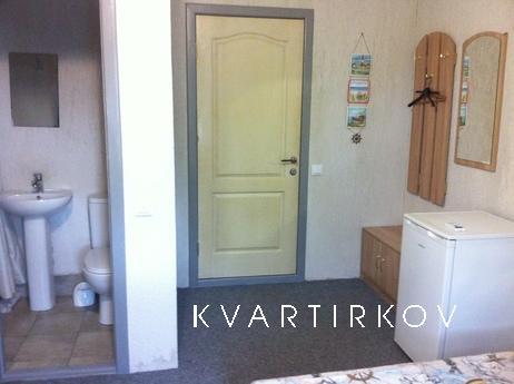 Rooms in the house, Dalnaya Kosa, Litke, Berdiansk - apartment by the day