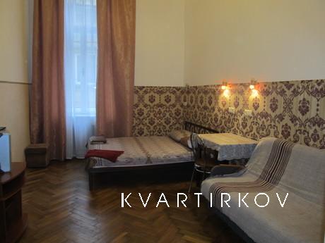 4-bedroom apartment in the center of Lvi, Lviv - apartment by the day