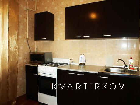 Однокомнатная кв с автономным отопоплени, Краснодар - квартира посуточно