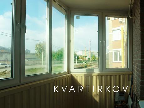 Однокомнатная кв с автономным отопоплени, Краснодар - квартира посуточно