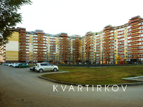 Однокомнатная кв с автономным отопоплени, Краснодар - квартира посуточно