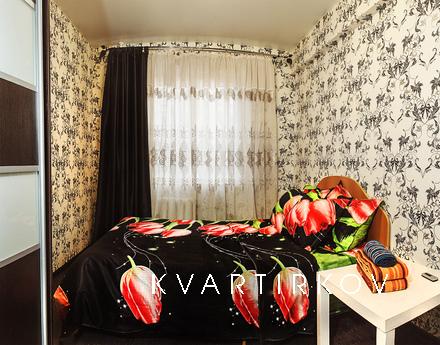 2-комнатная квартира с хорошим ремонтом, Краснодар - квартира посуточно