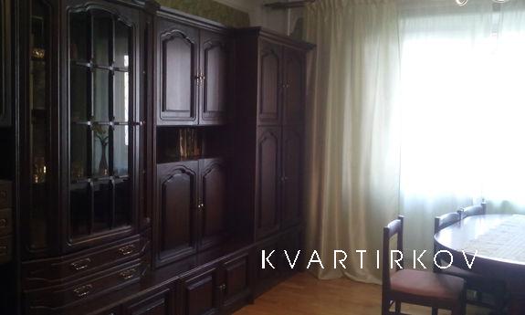 2-комнатная квартира посуточно, Челябинск - квартира посуточно