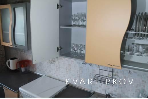 2-комнатная квартира посуточно, Челябинск - квартира посуточно