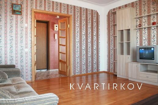 2-комнатная квартира посуточно, Челябинск - квартира посуточно