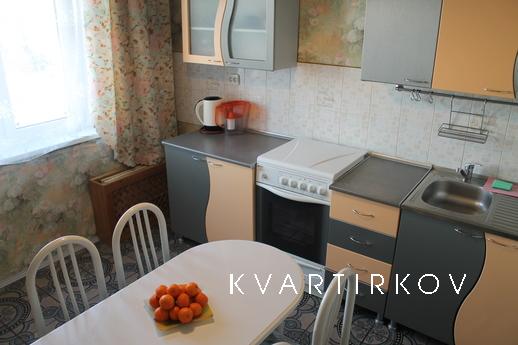 2-комнатная квартира посуточно, Челябинск - квартира посуточно