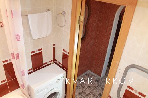 2-комнатная квартира посуточно, Челябинск - квартира посуточно